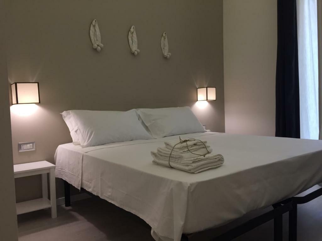 Gatto Bianco Duchessa Bed & Breakfast บารี ภายนอก รูปภาพ